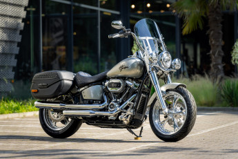 обоя мотоциклы, harley-davidson, softail, heritage, shiny, star, customized, custombikes