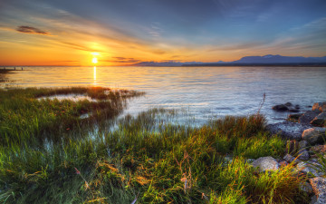 Картинка природа восходы закаты трава закат озеро