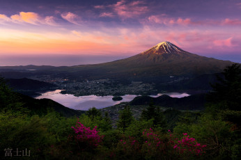 Картинка природа пейзажи первые лучи утро фудзияма стратовулкан гора остров хонсю Япония
