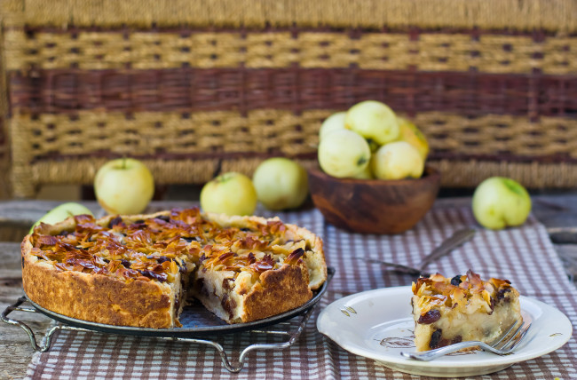 Обои картинки фото еда, пироги, яблоки, начинка, яблочный, пирог