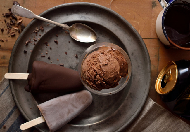Обои картинки фото еда, мороженое,  десерты, шоколад, сладкое