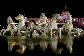 Картинка chimei+museum города -+фонтаны группа конная фонтан