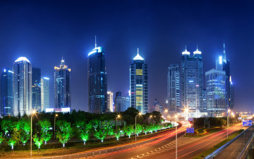 Картинка города шанхай+ китай шанхай мегаполис автострада небоскребы ночь огни фонари