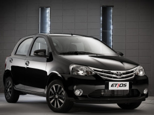 Картинка автомобили toyota etios platinum hatchback 2014г темный