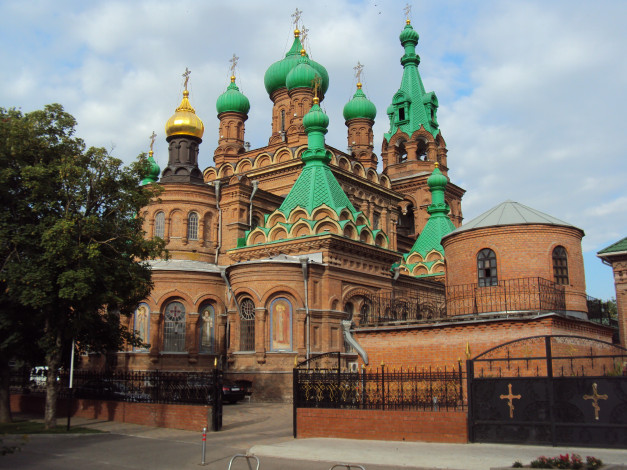 Обои картинки фото троицкая церковь краснодар, города, - православные церкви,  монастыри, троицкая, церковь, краснодар, храм, собор, россия