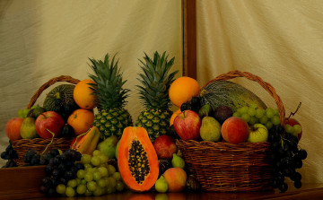 Картинка еда фрукты +ягоды снедь яблоки ананас виноград
