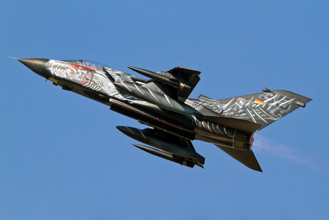Обои картинки фото авиация, боевые, самолёты, panavia, tornado, ecr, 2011, september, 26, germany, neuburg, -, zell