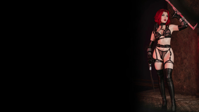 Обои картинки фото девушки, илона бугаева , sladkoslava, bloodrayne, игры, cosplay, косплей, илона, бугаева