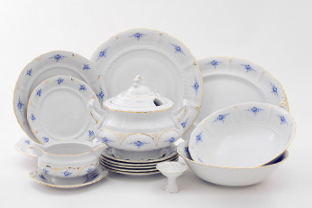 Картинка разное посуда столовые приборы кухонная утварь чашка фарфор чайник тарелочки сервиз