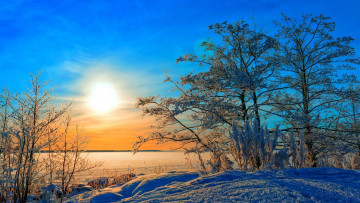 Картинка природа зима облака небо солнце деревья снег