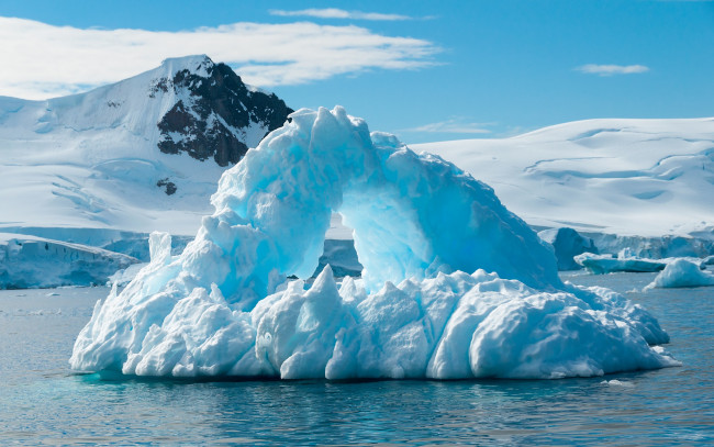Обои картинки фото природа, айсберги и ледники, айсберг, лёд, море