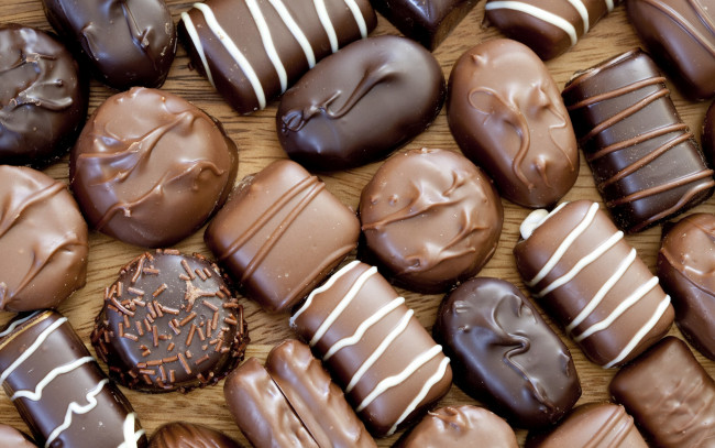 Обои картинки фото еда, конфеты,  шоколад,  сладости, сладкое, шоколад, candies, chocolate, sweet