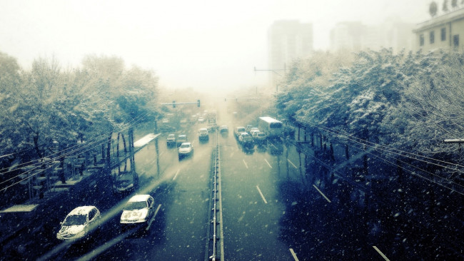 Обои картинки фото города, токио , япония, город, транспорт, снег
