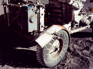 Картинка авто на луне космос астронавты космонавты