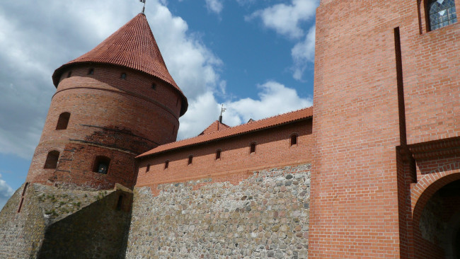 Обои картинки фото trakai, lithuania, города, дворцы, замки, крепости