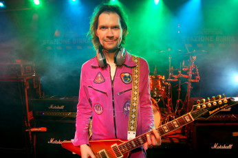 Картинка paul gilbert музыка гитарист сша хард-рок инструментальный рок хэви метал