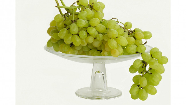 Обои картинки фото еда, виноград, ягоды, ваза, гроздь
