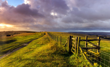 Картинка west+sussex +england природа луга ограда тучи небо