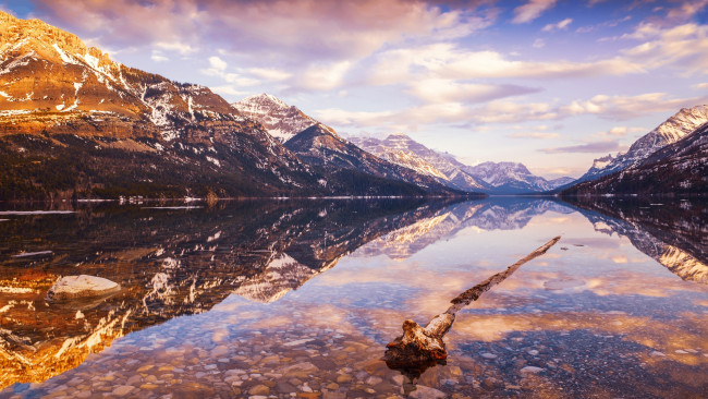 Обои картинки фото природа, реки, озера, канада, национальный, парк, уотертон-лейкс