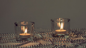 Картинка разное свечи бусы стаканы