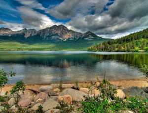 Картинка природа реки озера пейзаж деревья озеро горы