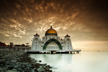 обоя malacca straits mosque, города, - мечети,  медресе, религия, храм, мечеть, ислам