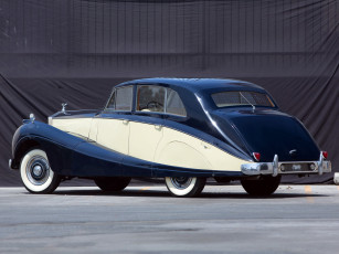 обоя rolls-royce silver dawn by freestone & webb 1954, автомобили, rolls-royce, freestone, dawn, 1954, webb, silver