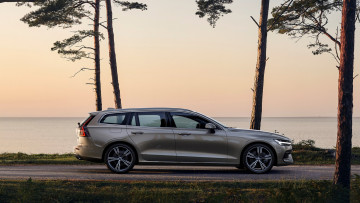 Картинка volvo+v60+t6+awd+inscription+2019 автомобили volvo v60 t6 awd inscription 2019