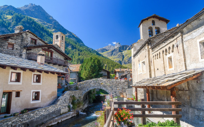 Обои картинки фото chianale, alpine village, cuneo, piedmont, italy, города, - улицы,  площади,  набережные, alpine, village