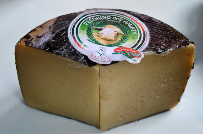 Обои картинки фото pecorino dell’amiata, еда, сырные изделия, сыр