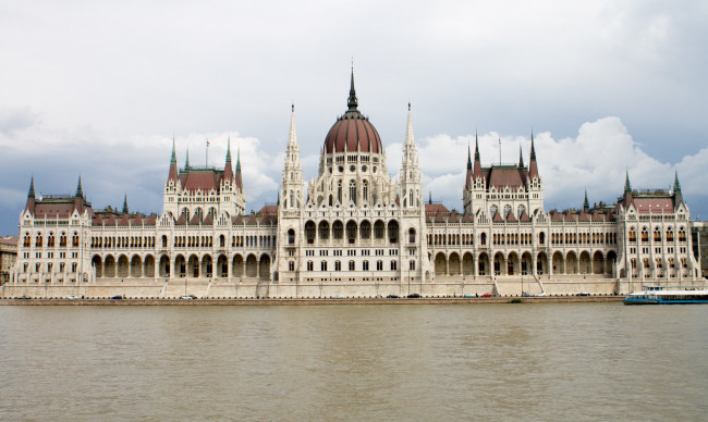 Обои картинки фото города, будапешт , венгрия, парламент, город, будапешт