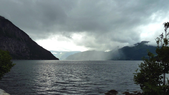 Обои картинки фото природа, реки, озера, туман, озеро, горы