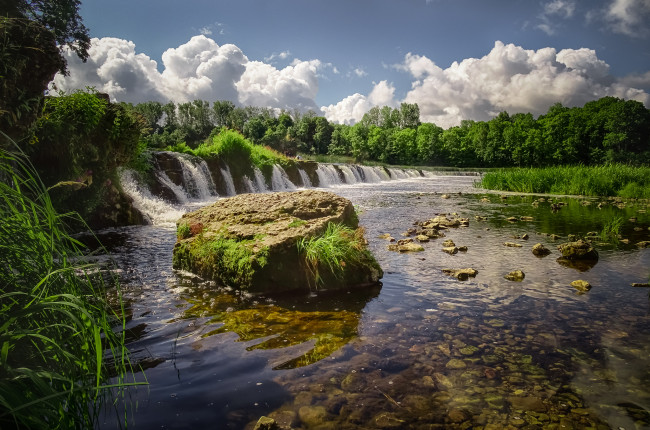 Обои картинки фото природа, водопады, река, водопад, лес