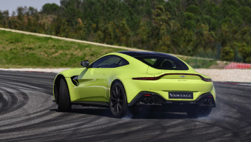 Картинка aston+martin+vantage+2019 автомобили aston+martin салатовый 2019 vantage aston martin