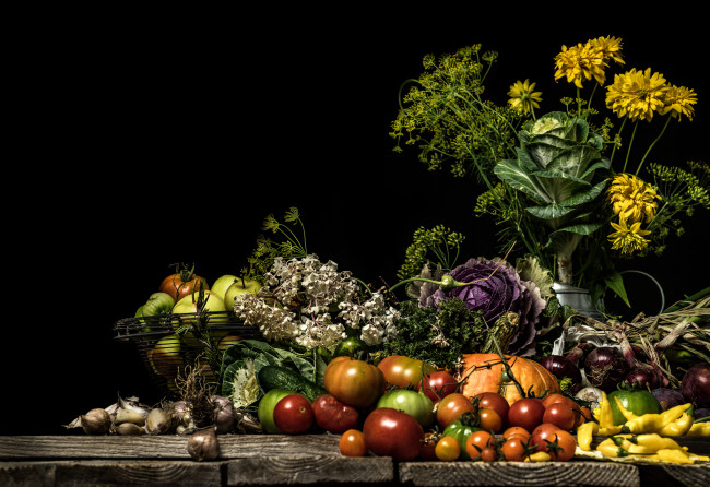 Обои картинки фото еда, натюрморт, снедь, огурцы, капуста, томаты, помидоры, перец