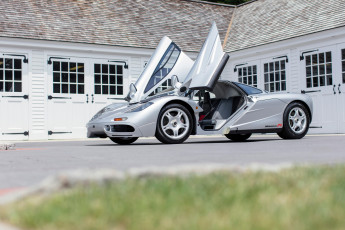 Картинка автомобили mclaren f1