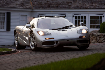 Картинка автомобили mclaren f1