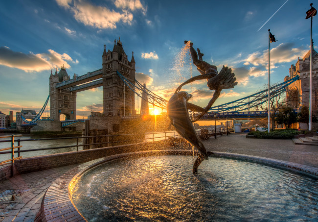 Обои картинки фото города, лондон, великобритания, фонтан, мост, темза