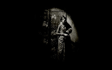 Картинка девушки -+черно-белые ширма платье открытка