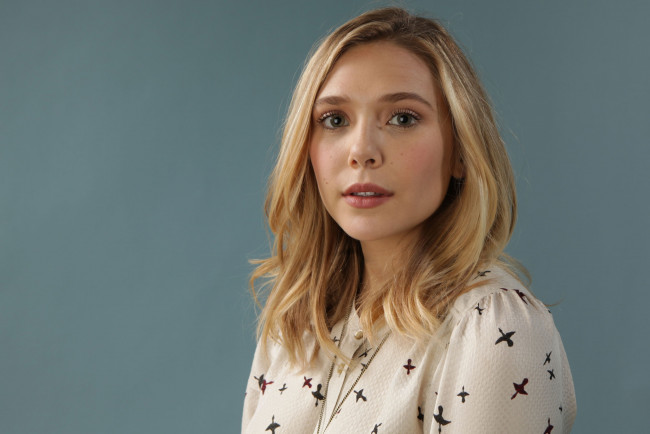 Обои картинки фото девушки, elizabeth olsen, блондинка, лицо, блузка