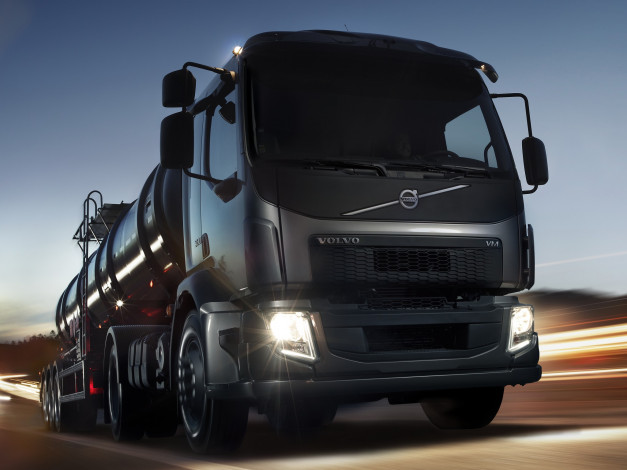 Обои картинки фото автомобили, volvo trucks, tractor, 2014г, 4x2, vm, 330, volvo