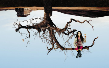 Картинка страна приливов кино фильмы tideland девочка дерево