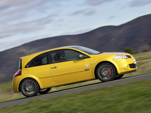 Картинка автомобили renault megane au-spec желтый rs r26