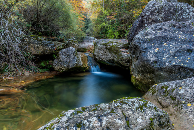 Обои картинки фото природа, водопады, водопад, река, лес