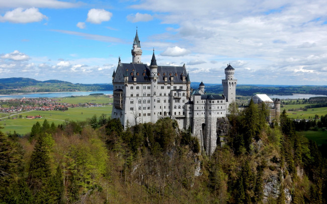 Обои картинки фото neuschwanstein fairytale castle, города, замок нойшванштайн , германия, замок, панорама