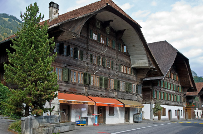 Обои картинки фото erlenbach, швейцария, города, здания, дома