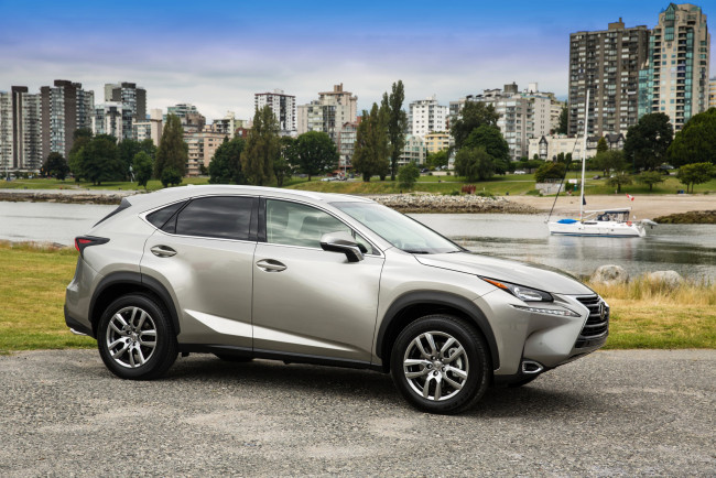 Обои картинки фото 2015 lexus nx 200t, автомобили, lexus, город, серебристый