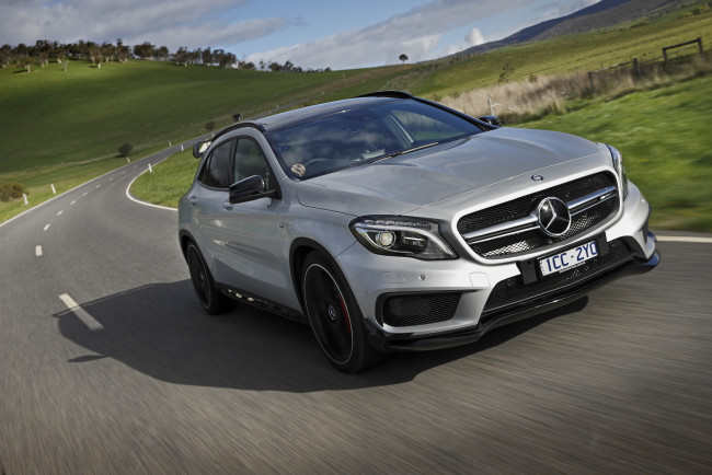 Обои картинки фото автомобили, mercedes-benz, 2014г, x156, au-spec, amg, 4matic, gla, 45