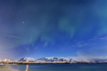 Картинка природа побережье озеро горы зима звезды вечер