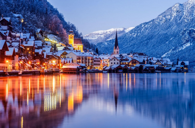 Обои картинки фото города, гальштат , австрия, горы, озеро, зима, вечер, огни